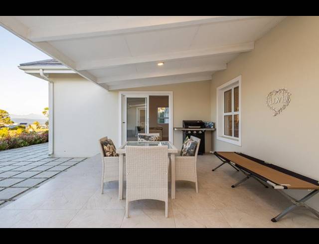 3 BEDROOM HOUSE FOR SALE IN BARON VIEW